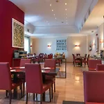 ヌーボ ホテル 4*