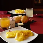 ヌーボ ホテル ナポリ