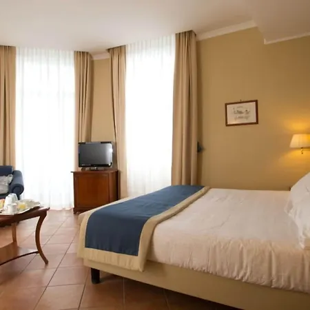 Nuvò 4* Napoli