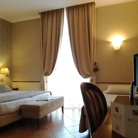 Nuvò 4*