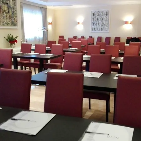 Hotel Nuvo Neapol