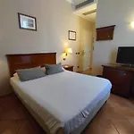 Nuvo 4*