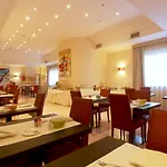 Hotel Nuvo Neapol