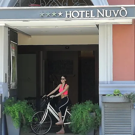 Отель Nuvo