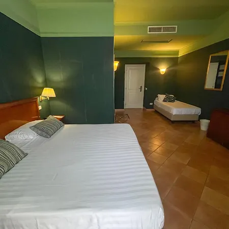 Hotel Nuvo