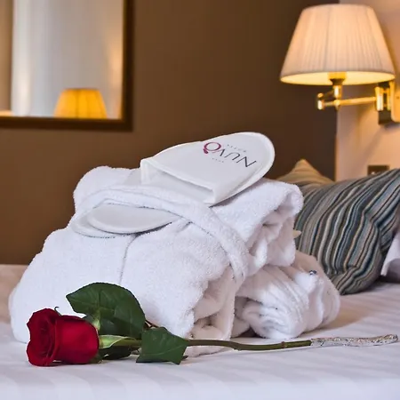 ホテル ヌーボ 4*