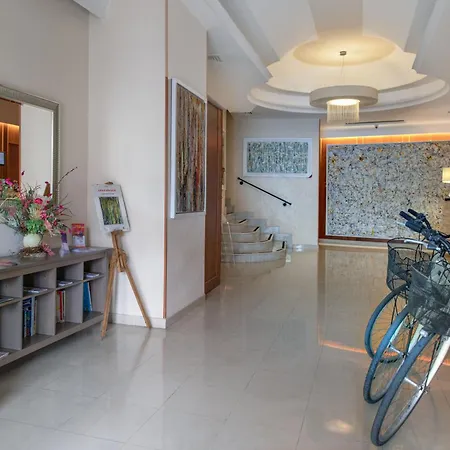 ホテル ヌーボ ナポリ